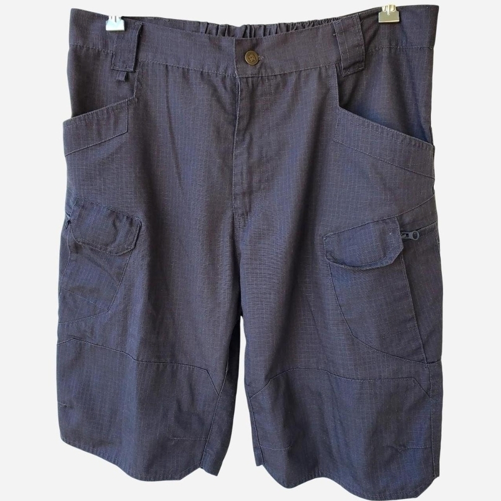 Men's Gray Cargo Shorts